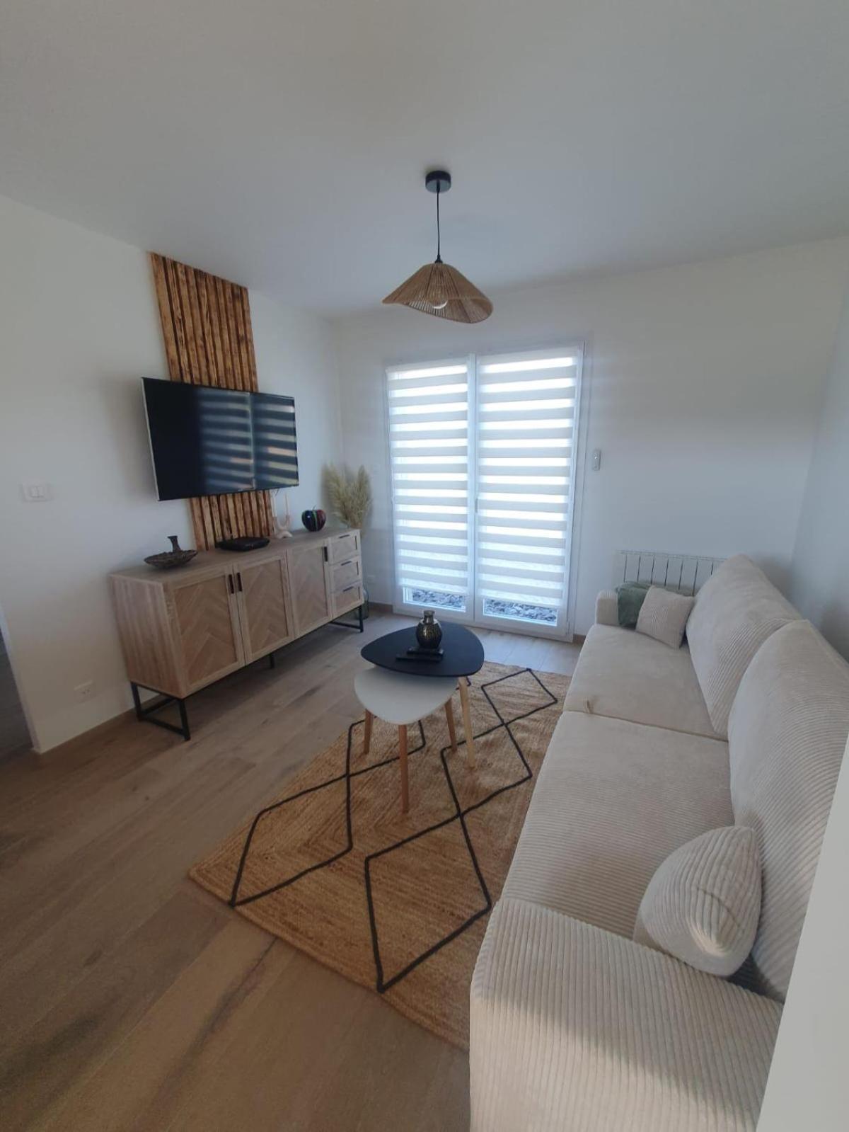 Ferienhaus Abeille Aydoilles